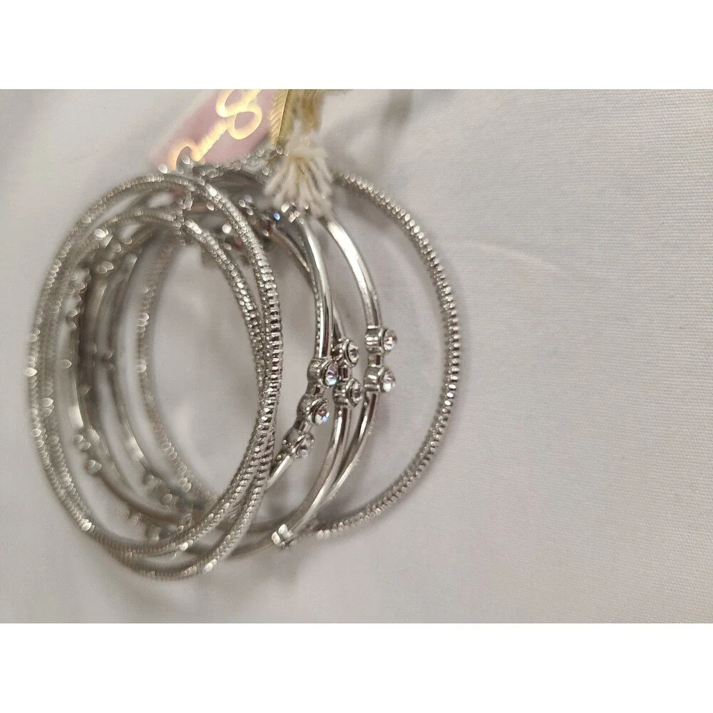 Jessica Simpson Silver-Tone Bangle Bracelet New